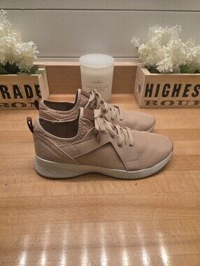 Dr. Scholl's "Right on" Women's Sneakers Pink/Tan Be Energized Tech Size 10